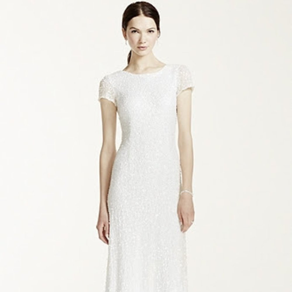 David's Bridal Cap sleeve sequined wedding gown, Size 8, new with tags